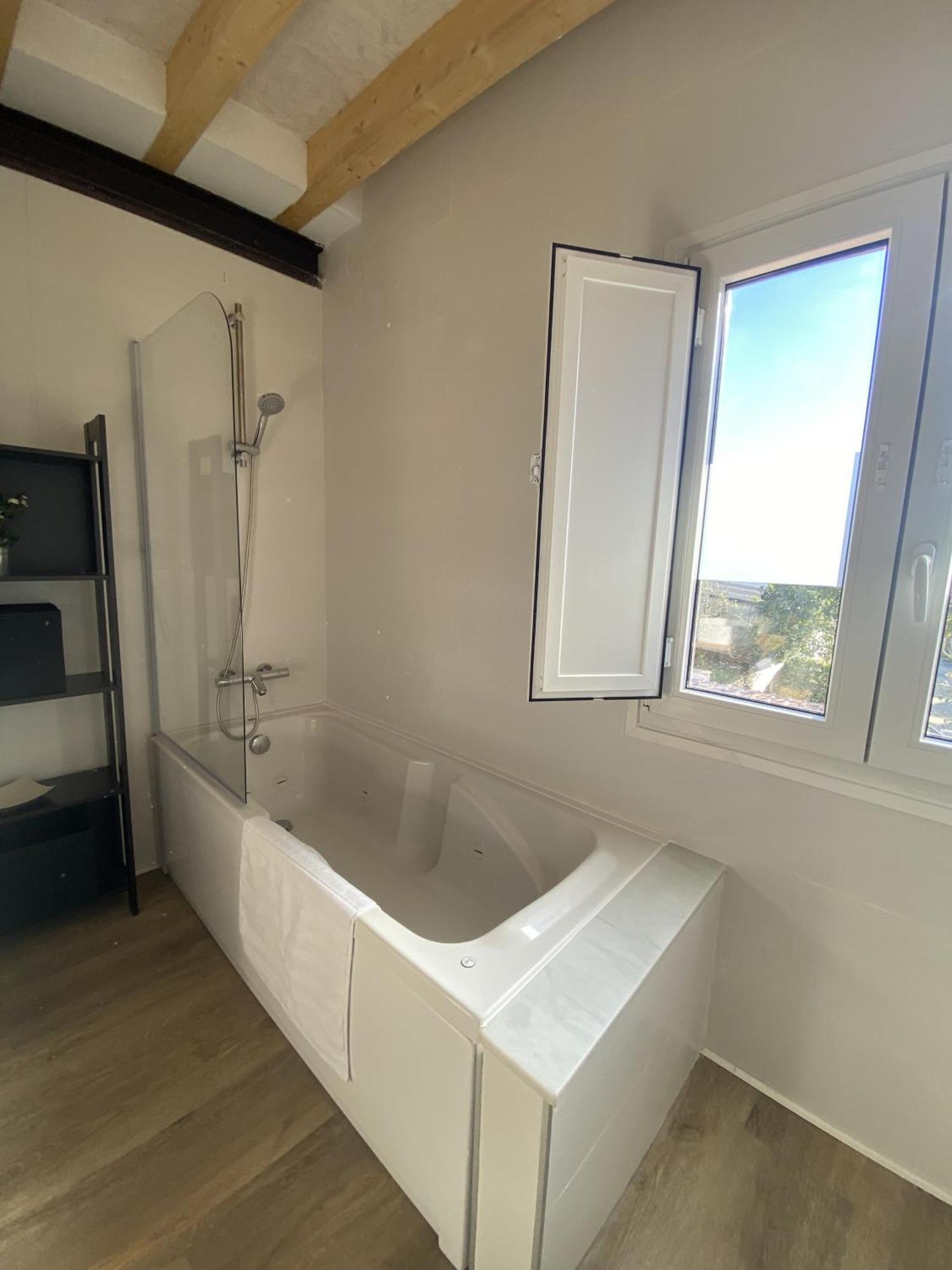 La Casa Del Barbero Villa Torrelavega Eksteriør bilde